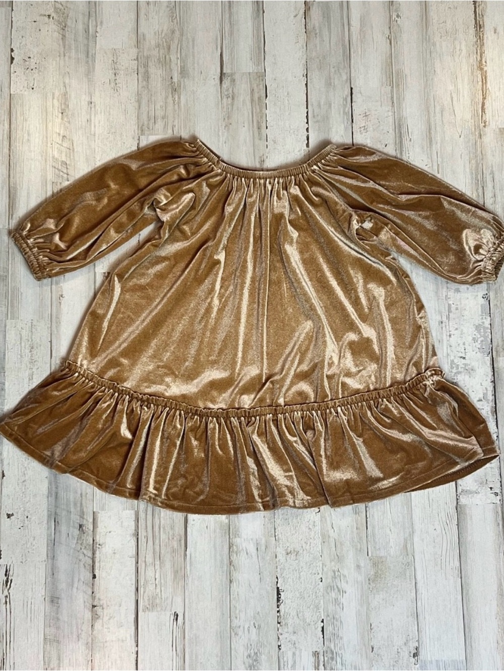 NWOT Old Navy gold velvet/velour dress 2T